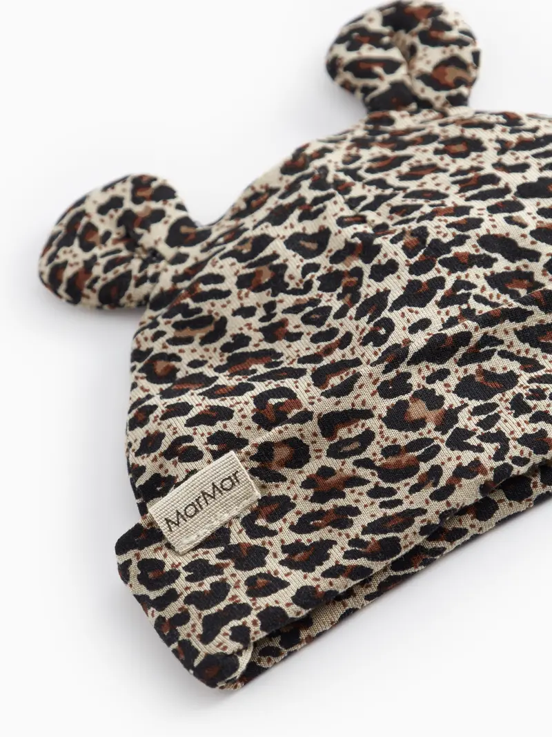 Baby Mutsje met oortjes - Leo Aiko Ear Beanie - Biologisch katoen en modal - Panterprint - MarMar Copenhagen