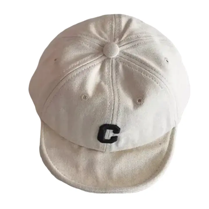 Baseball Cap met 'C' - Creme
