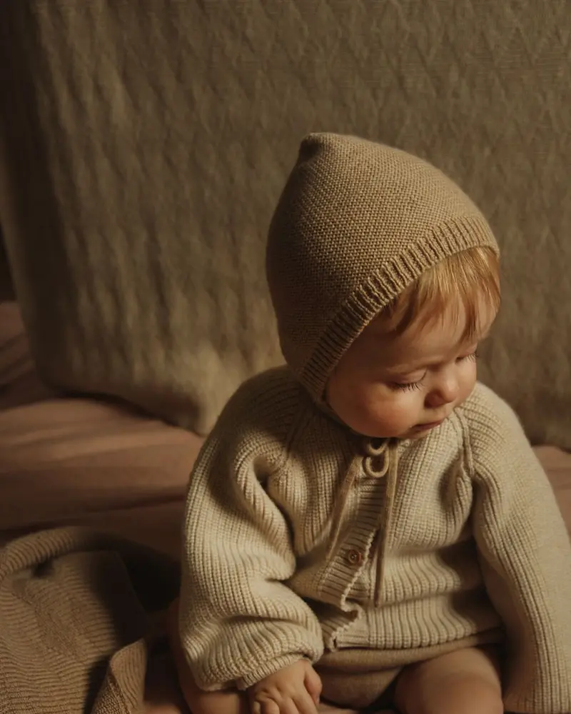 Bonnet Dolly - Baby Strikmutsje - Merinowol - HVID