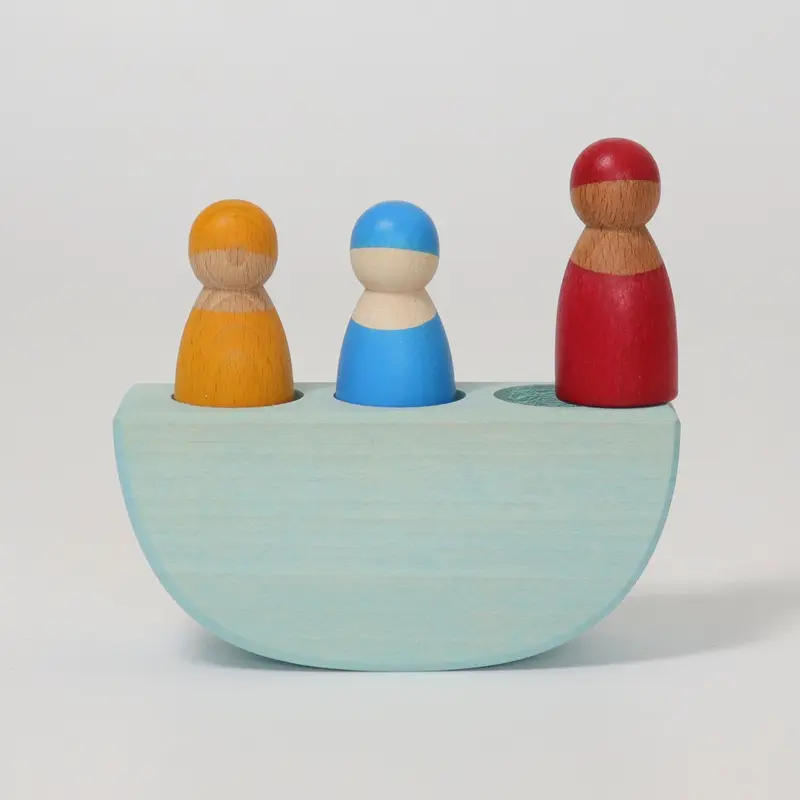 Boot met 3 Regenboogvriendjes | Grimms