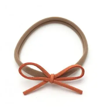 Haarstrikje oranje Loved by Sophia Claire