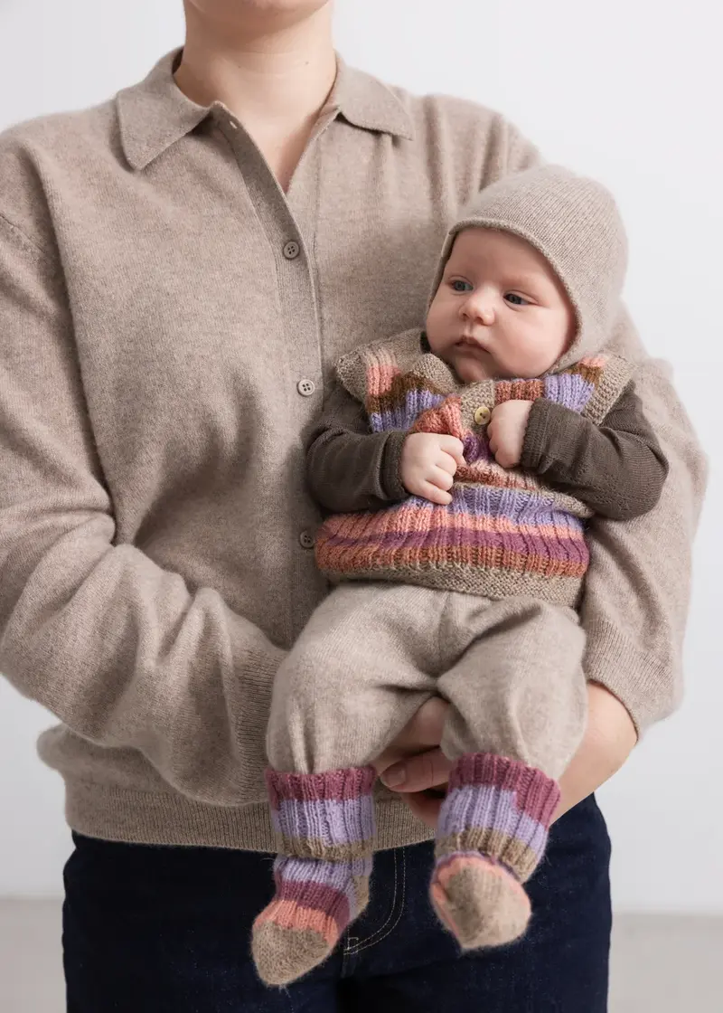 Handgebreide spencer - Talvar Multicolour Girl – 100% alpaca – MarMar Copenhagen