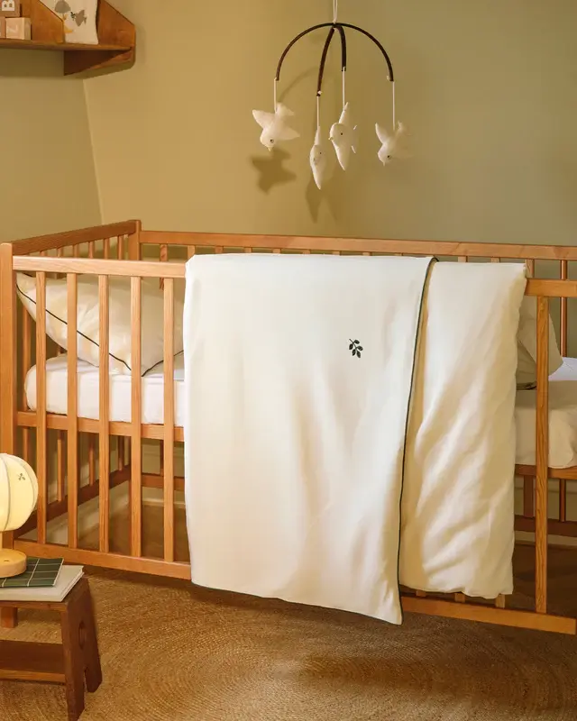 Junior Dekbed set - Leave embroidery - 100% biologisch katoen - 100x140 cm - Moonboon