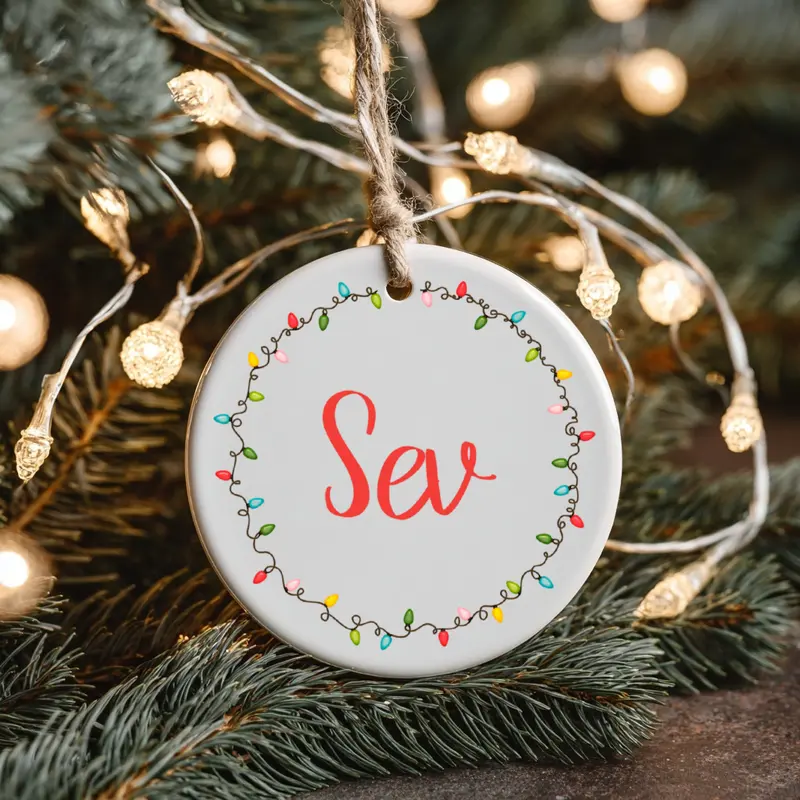 Keramische Kerstbal - lampjes met naam