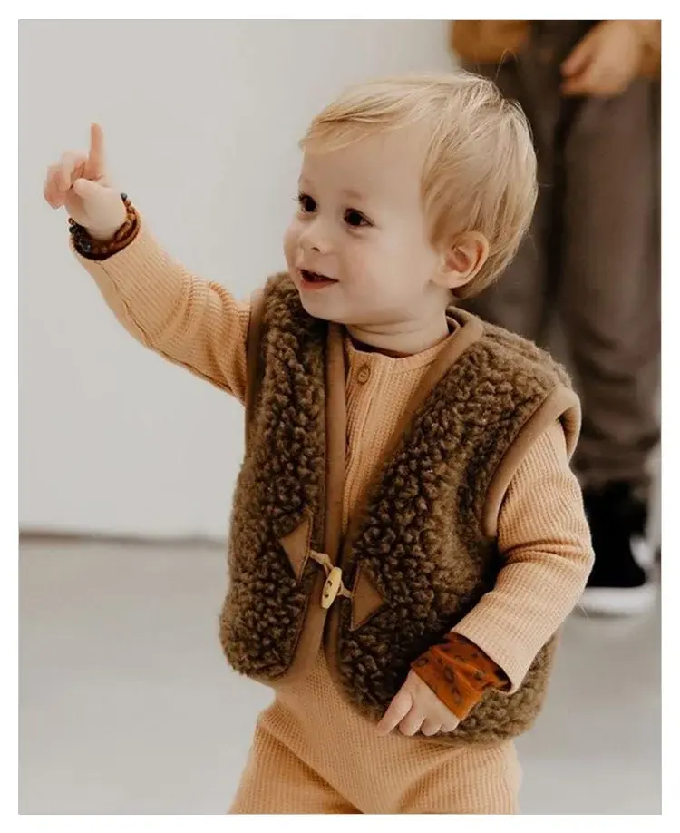 Mini Fashion - Varmt stoff - Deilig Vest