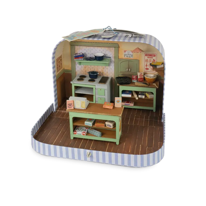 Mouse Mansion To Go