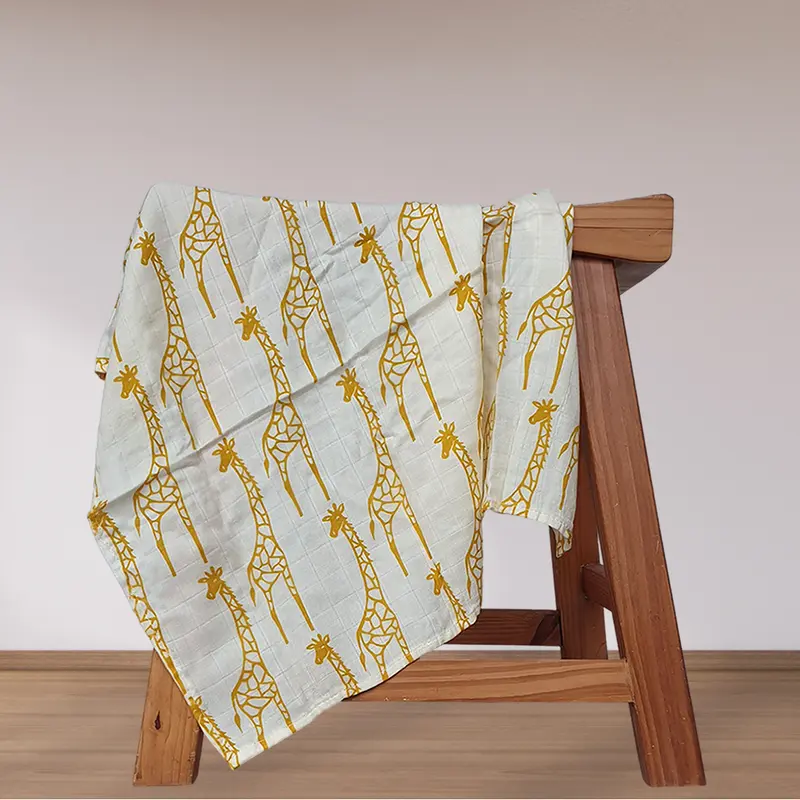 Mousseline Doek Giraffen (60x60 cm)