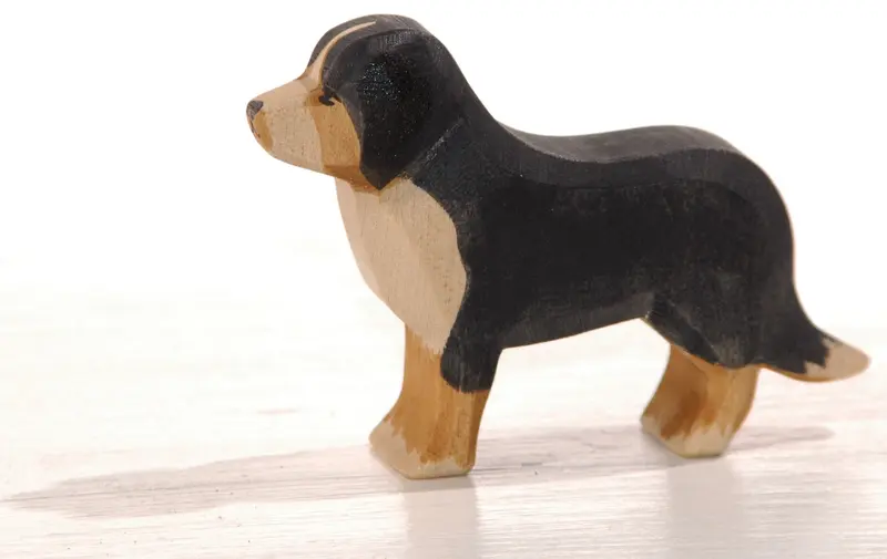 Ostheimer Ahşap Oyuncak St. Bernard Köpek