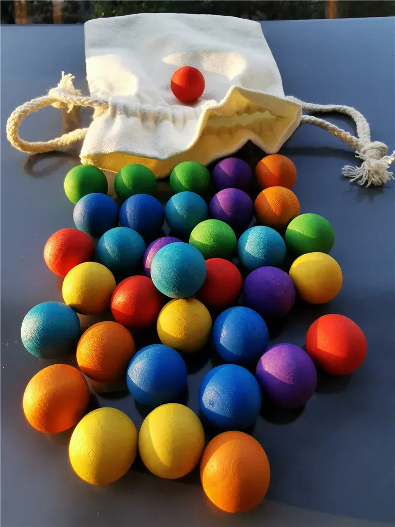 Rainbow Balls – Trekuler - Regnbuefarger