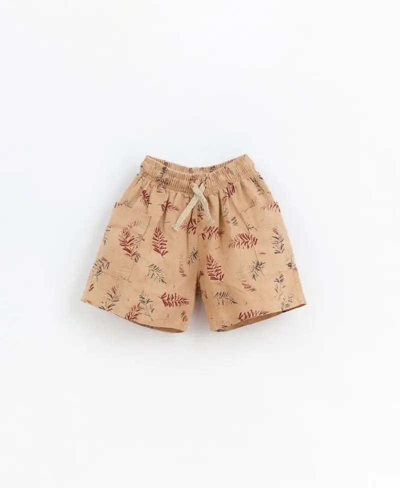 Shorts in Fir Tree Print